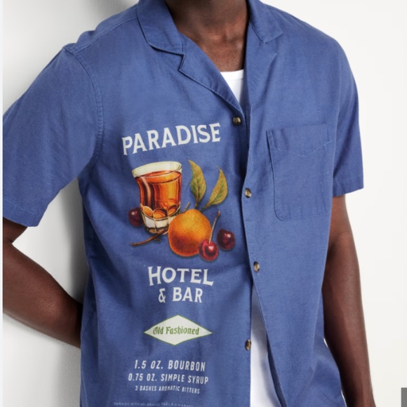 NWT - Old Navy | Men's Short Sleeve Graphic Camp Shirt - Picture 1 of 6